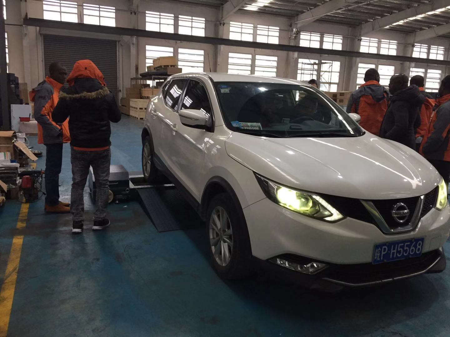 Test Lane Trainning vehicle test lane operation